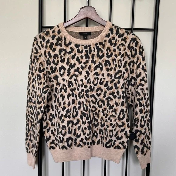 J. Crew 100% Merino Wool Animal Print Crewneck Sweater Sz S - Picture 8 of 8